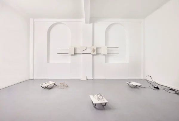 agency accessories (Skulptur) Gallery Image