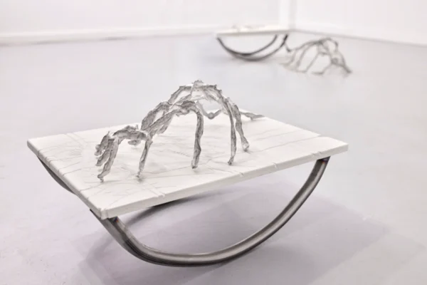 agency accessories (Skulptur) Featured Image