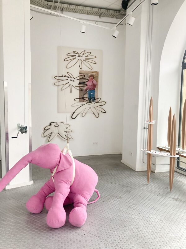 furchtbar laissez-faire - Gallery image 1