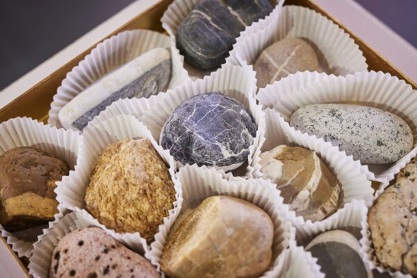 Petits Fours - Gallery image 1